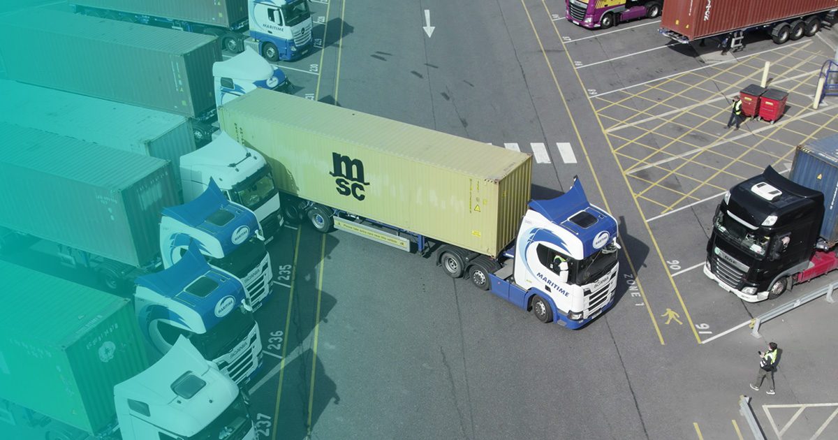 Vehicle Maneuvering In Tight Spaces How to Do It Safely